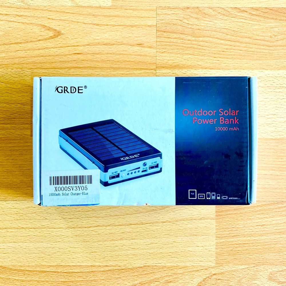 🌞SOLAR POWER BANK - Picture 2 of 5